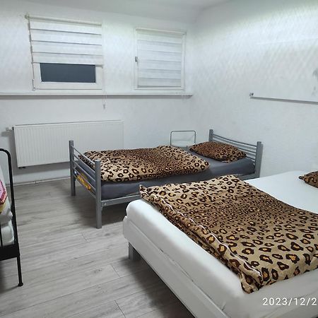 Sauerlaender Ferienwohnung Plettenberg Bagian luar foto