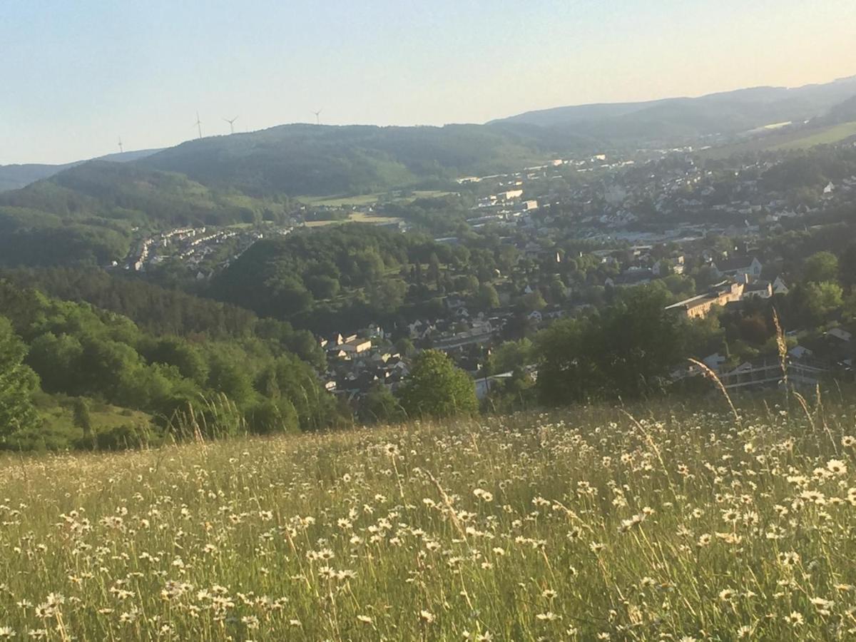 Sauerlaender Ferienwohnung Plettenberg Bagian luar foto