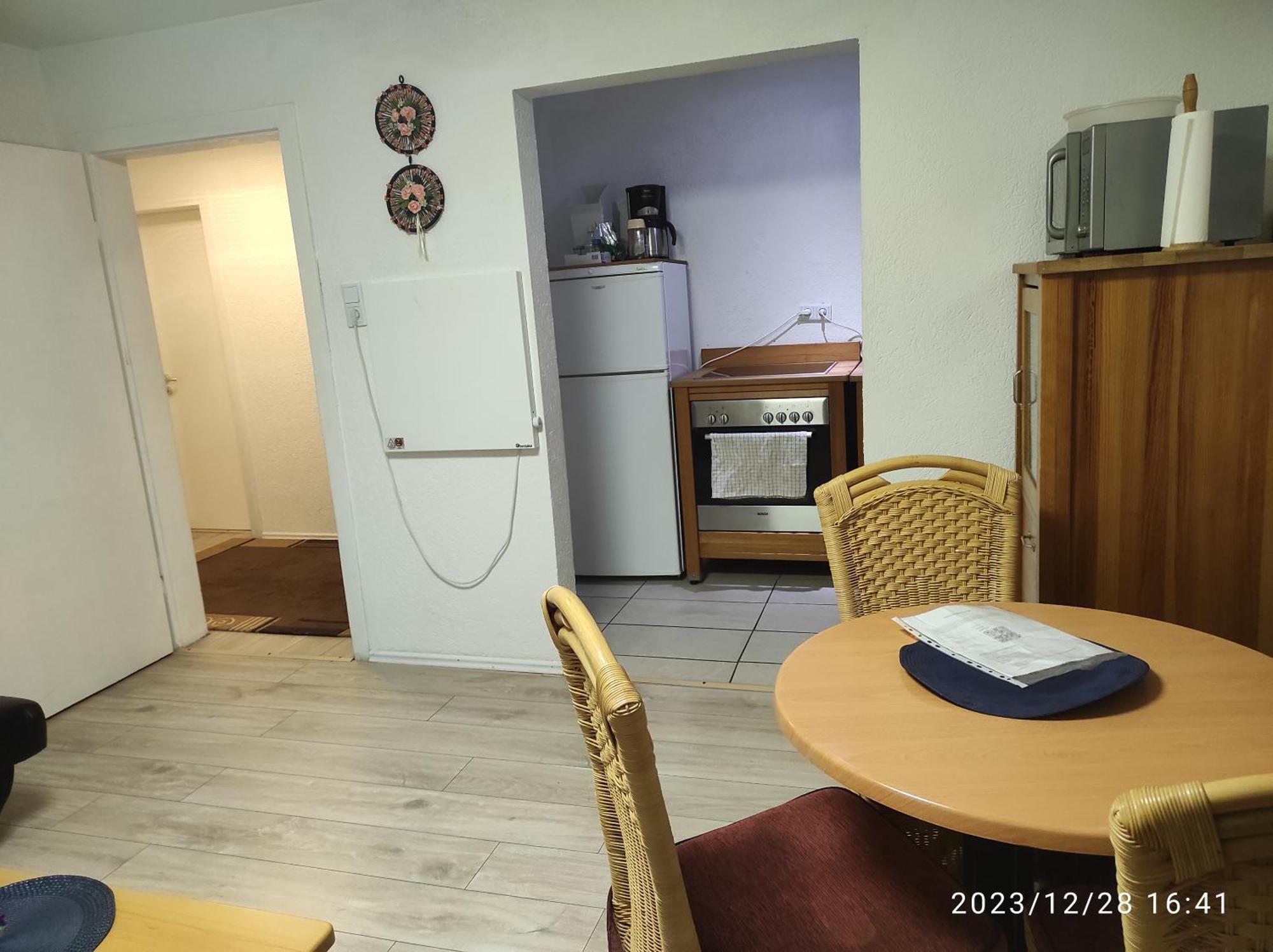 Sauerlaender Ferienwohnung Plettenberg Ruang foto